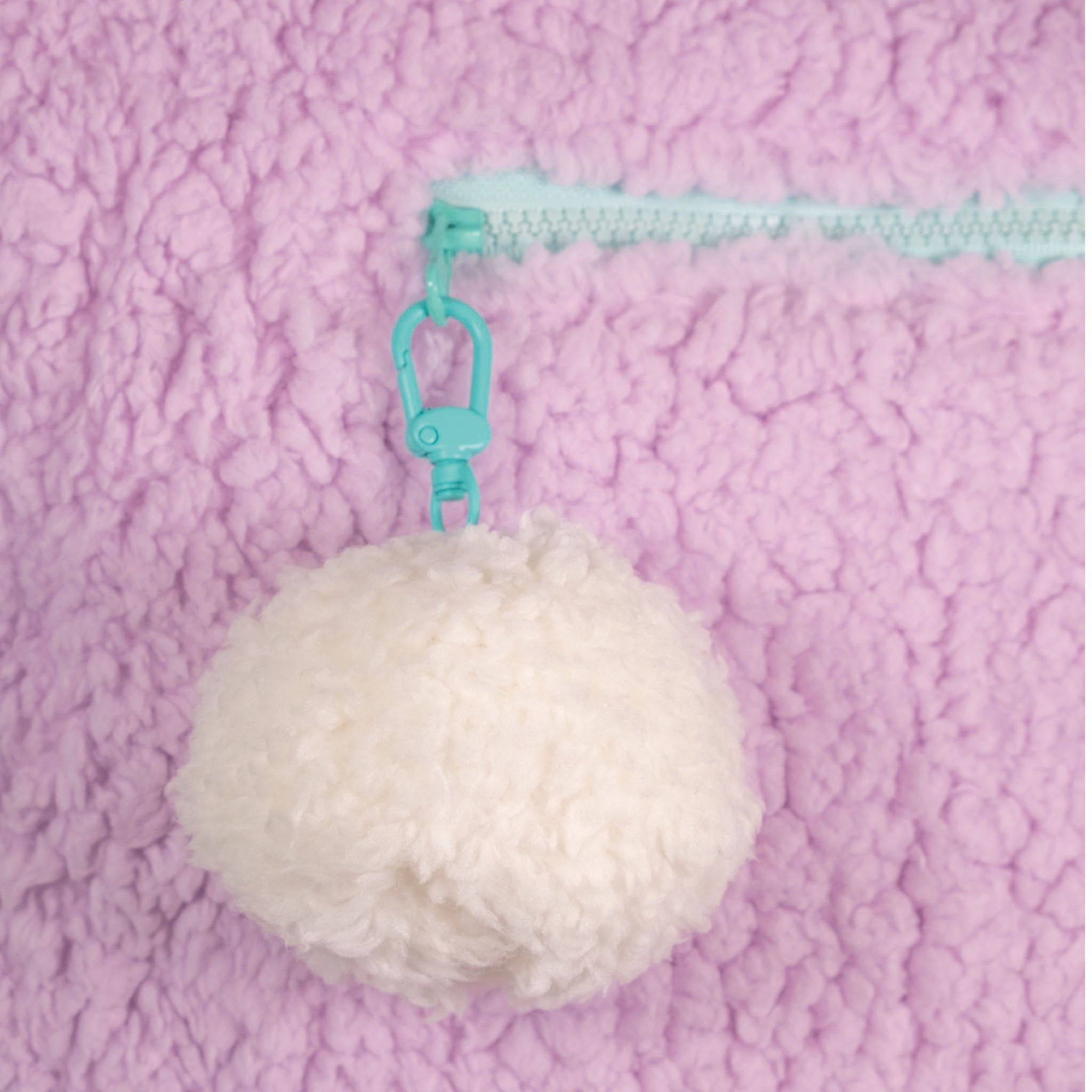 Snuggle Tote XL – The Oversized Sherpa Tote Bag for Sleepovers, Violet Dreams
