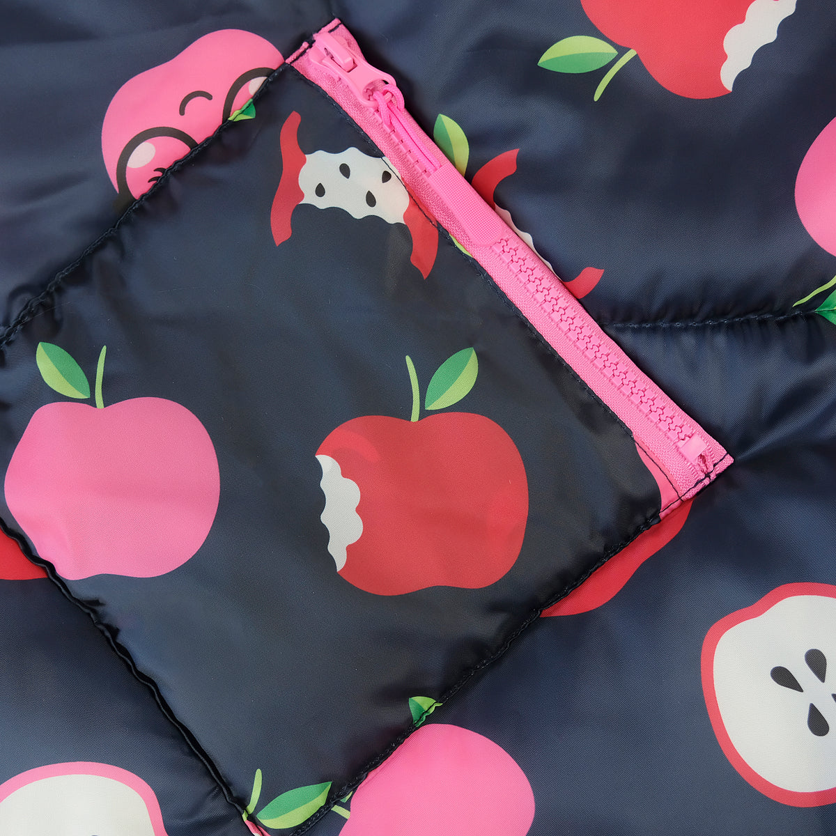 Sleep-n-pack: Packable Sleeping Bag, Big Kid 7-12+ yrs  - Apple Picking